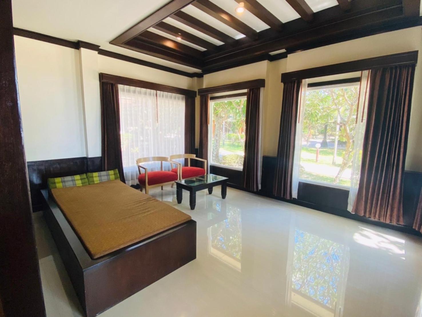 Beach Bungalow At Lanta Resort Ko Lanta Exterior foto